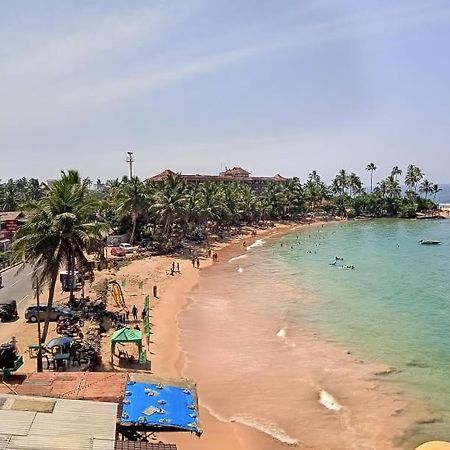Hotel Dolphin Hikkaduwa Bagian luar foto